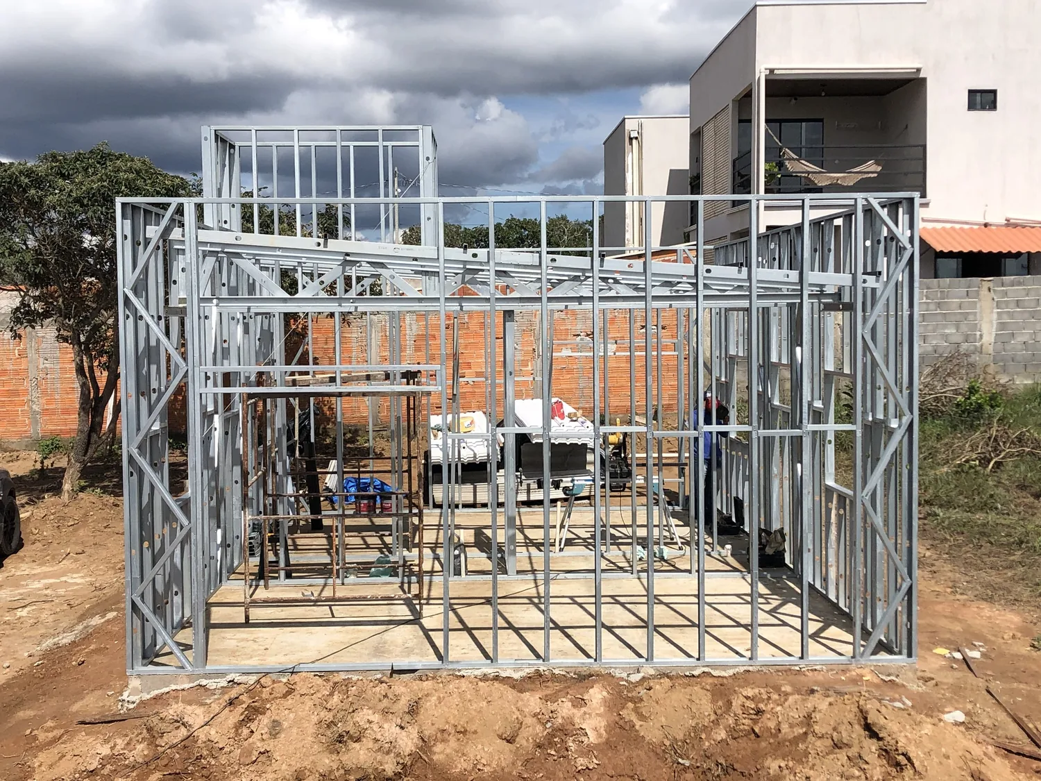 Estrutura frontal em Steel Frame executada pela SD Edificações